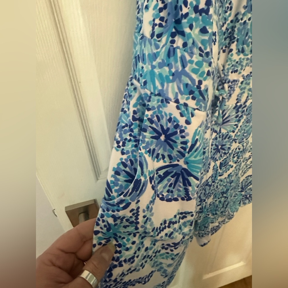 Lilly Pulitzer Jace Romper in “Shell Me You Love Me” pattern - Picture 6 of 8